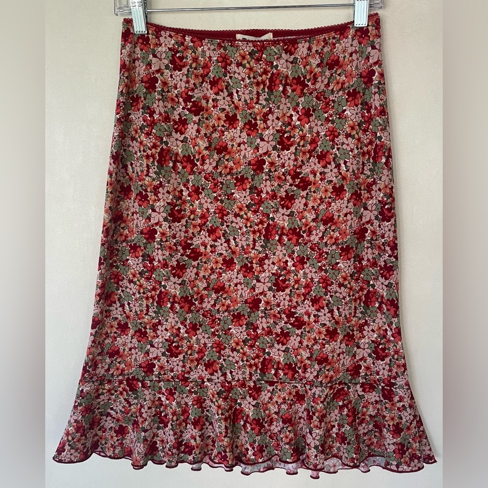 VTG PARIS BLUES Red Green Floral Ruffle Hem Skirt Size M 90s Y2K Boho Feminine
